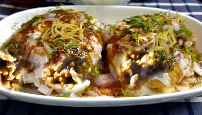 Aloo Tikki Chaat