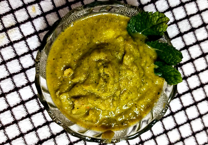 Raw Mango Chutney | Green mango chutney recipe